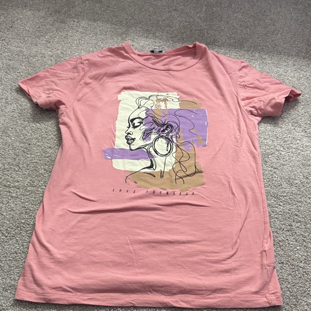 Fashion Nova Pink Artistic Tee